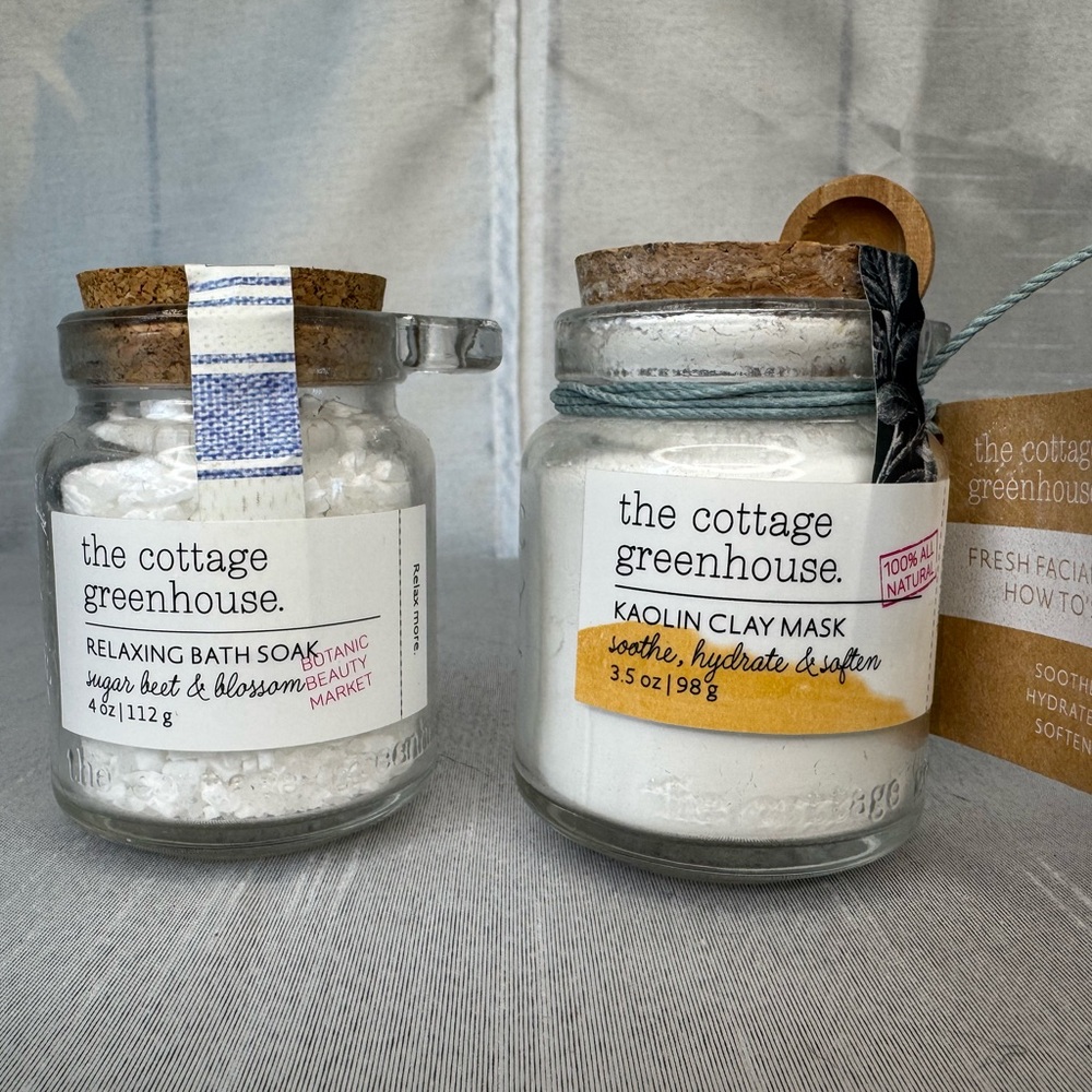 The Cottage Greenhouse Bath Soak and Clay Mask Set